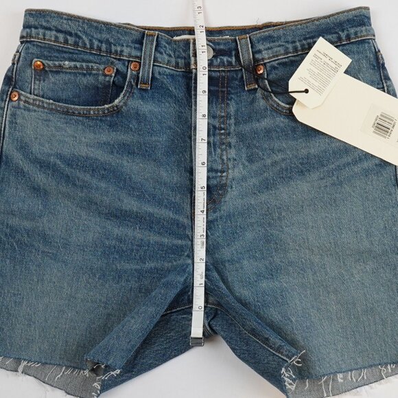 Levi's Wedgie Mid Length Cutoff Shorts - Size 30 - NWT - Picture 7 of 8
